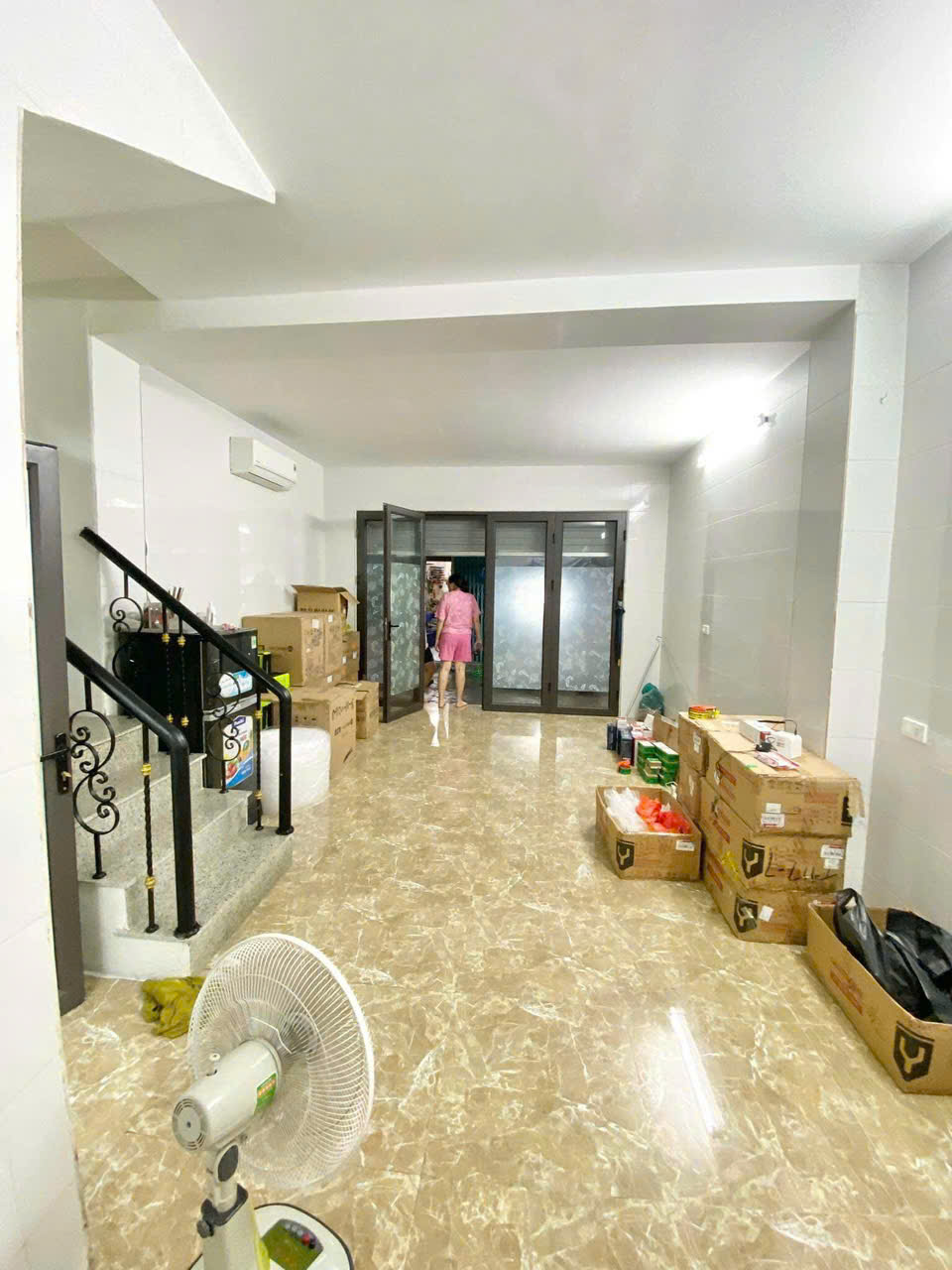Cho thuê nhà ngõ Minh Khai 2 tầng x 33m2 Spa, Nail, Tạp hoá 8 Triệu - Ảnh 1